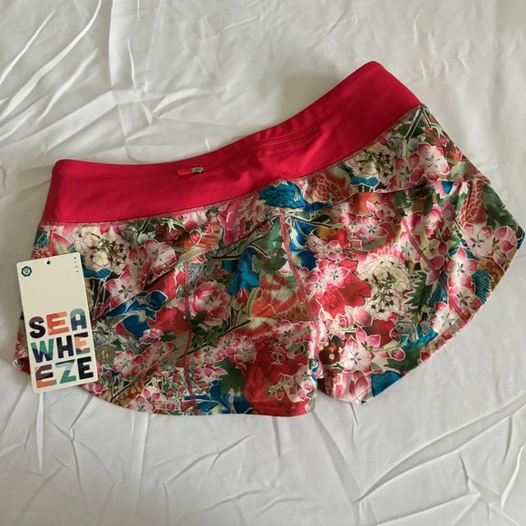 🆕🌸 Lululemon Seawheeze 2018 Speed Up Shorts 2.5” Floral Cherry Blossom - Picture 6 of 7